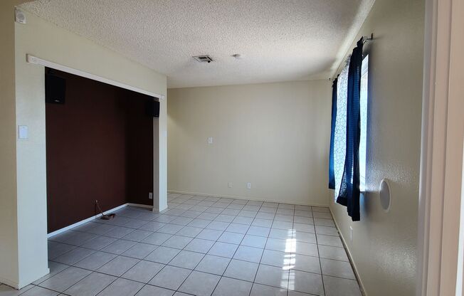 3 beds, 2 baths, $1,800