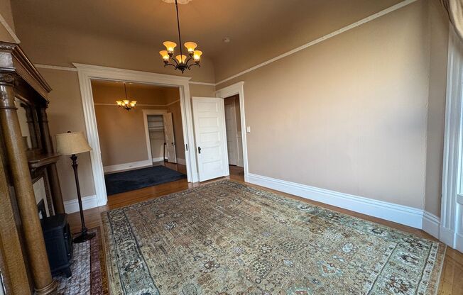 Elegant and Remodeled 3BR Victorian Flat near Dolores Park!