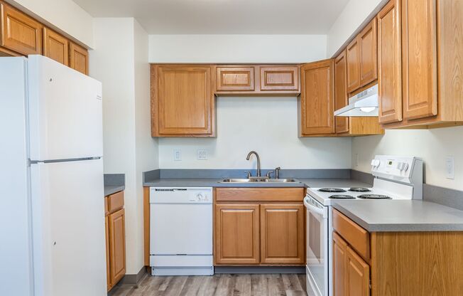 3 beds, 2 baths, 1,237 sqft, $1,650, Unit A201