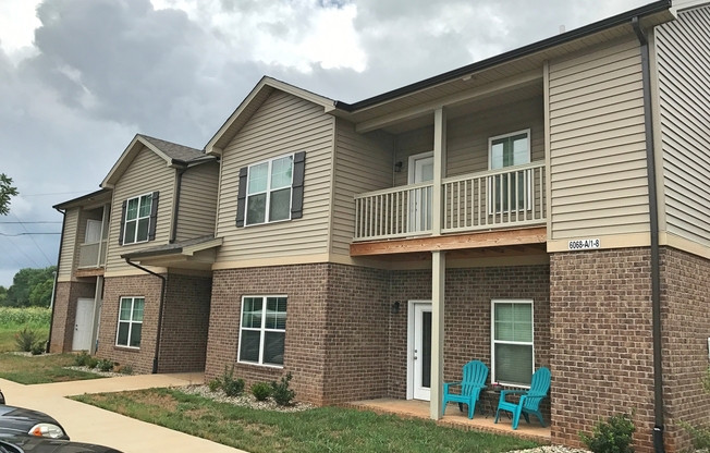 1 bed, 1 bath, 765 sqft, $795, Unit 03