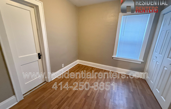 1637 S 68 ST