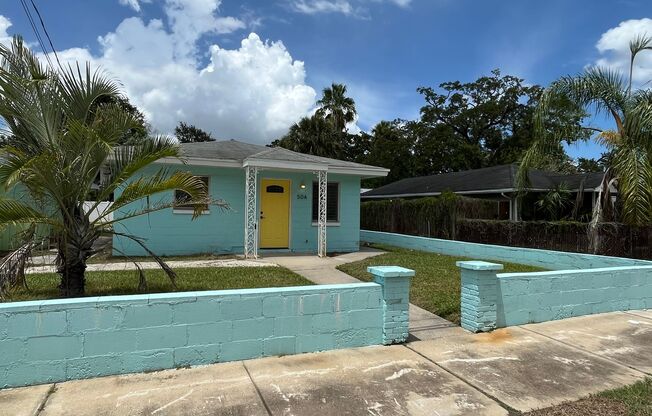 50 W Boyer St