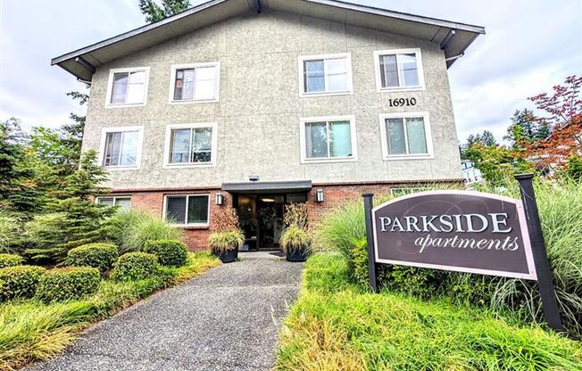 Quiet Family-Friendly Living In Downtown Redmond