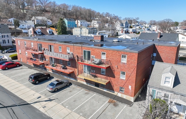 74 SPRINGVALE AVE