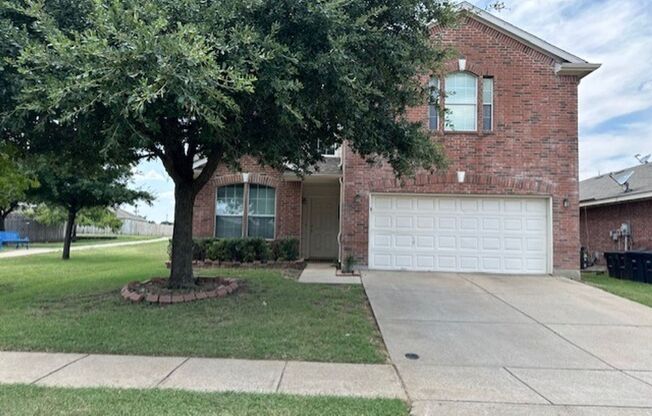 Nice 4 bedroom 2.5 Bath Two Story Home in SW Fort Worth.