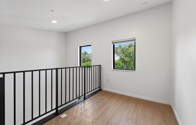 1 bed, 1 bath, 568 sqft, $1,565, Unit 407