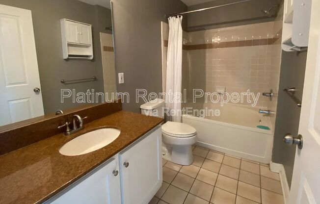 2 beds, 2 baths, 1,131 sqft, $2,200, Unit 617