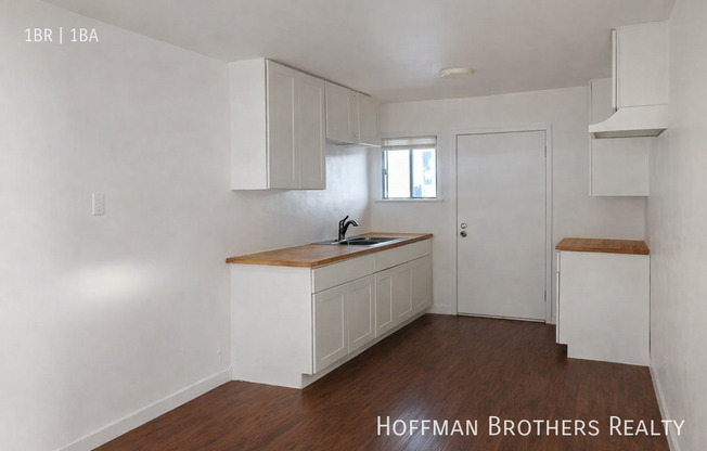 5547 1/2 ATLANTIC AVE