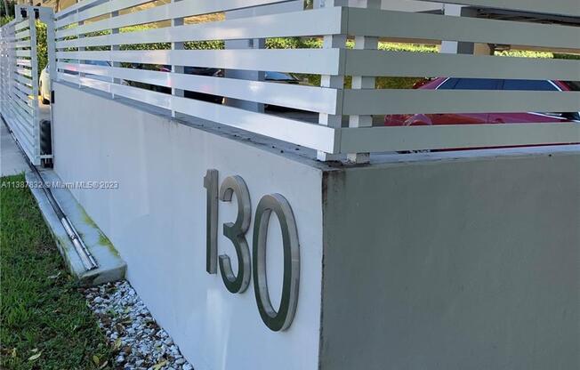130 MENDOZA AVE