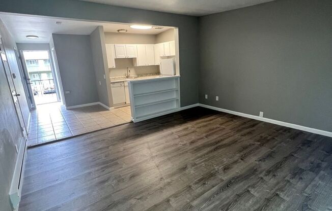 2 beds, 1 bath, 750 sqft, $1,900, Unit Unit #31