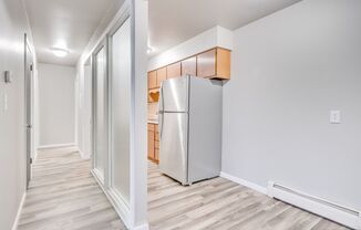 2 beds, 1 bath, 725 sqft, $999, Unit 1645-10