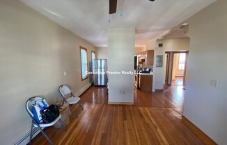 36 DRAPER ST