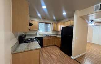 Clean & Comfortable 2 Bed / 1 Bath Condo – Central Sparks – $1,550/mo *Lesley Reilly Property*