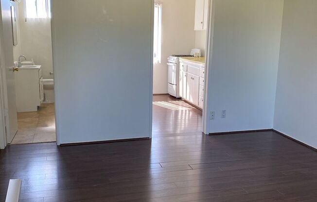 Studio, 1 bath, 345 sqft, $1,499