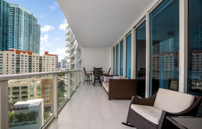 2020 N Bayshore Dr