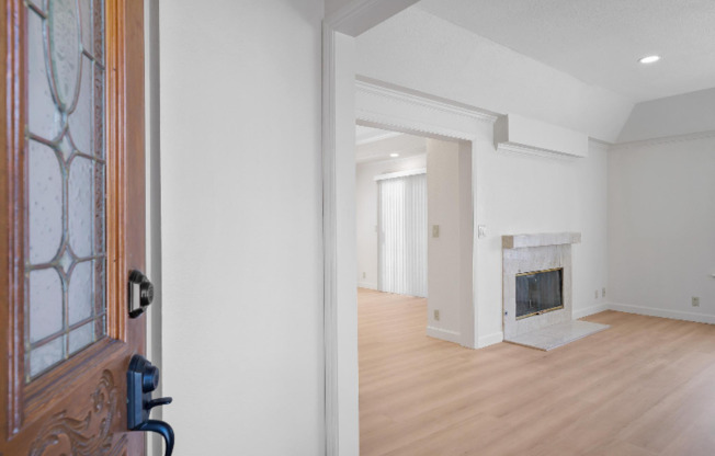 125 CHESTNUT AVE