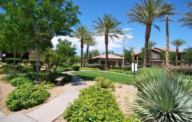 3 beds, 2 baths, $1,590, Unit # 2142