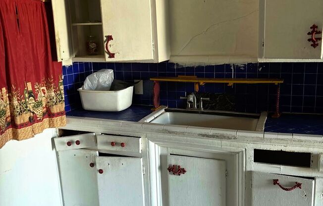 2Bed 1Bath NE Make Ready Home