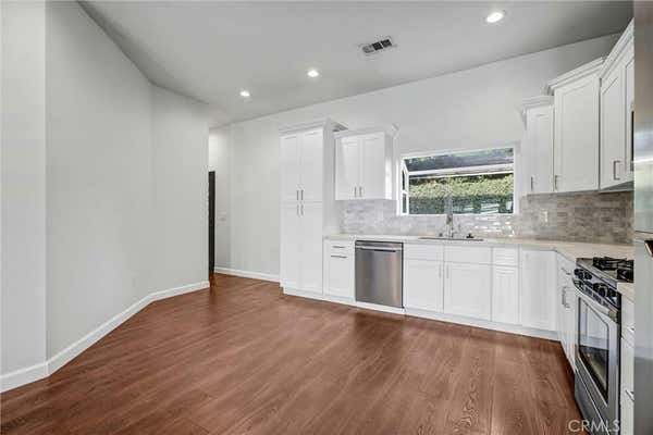 3 beds, 2 baths, 1,200 sqft, $3,900