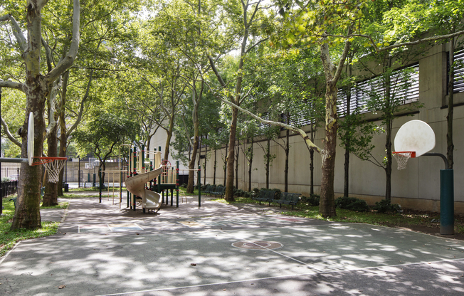 Studio, 1 bath, $3,400, Unit 14F