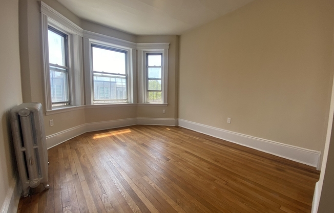 327 Huntington Ave