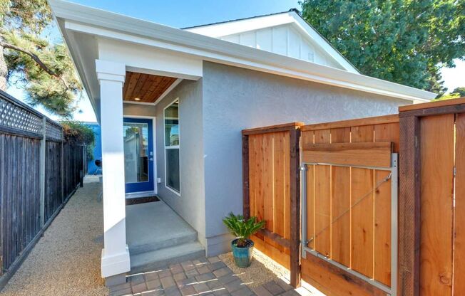 930 Magnolia Drive - 30% Rental Fee