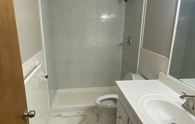 Corner lot; New appliances, New bathroom Vanity Updates- Rent to Own