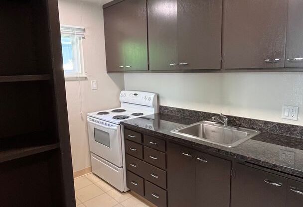 1 bed, 1 bath, 454 sqft, $2,395, Unit 22