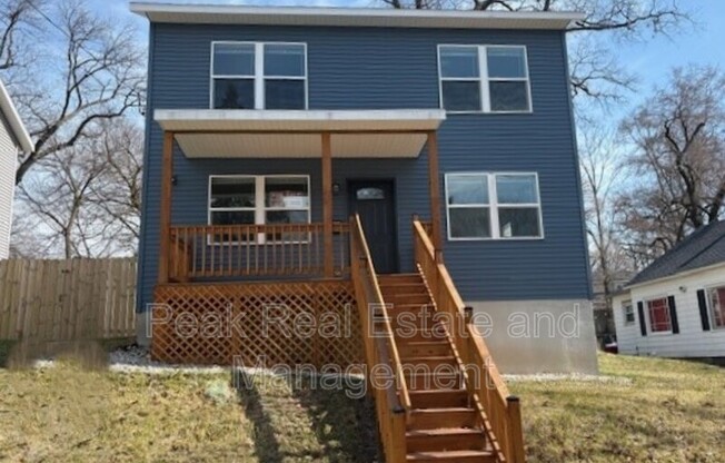 2020 TOWNER AVE