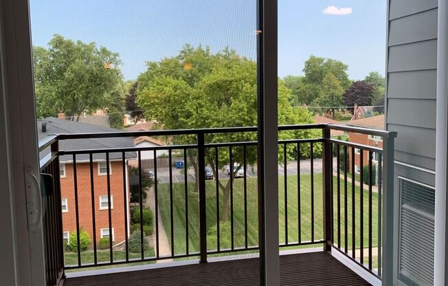 1 bed, 1 bath, 739 sqft, $2,195, Unit 409