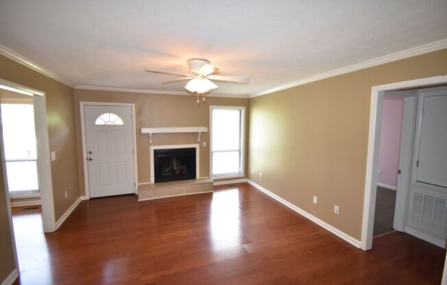 3 beds, 2 baths, $1,450