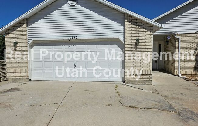 4 beds, 2 baths, $2,250