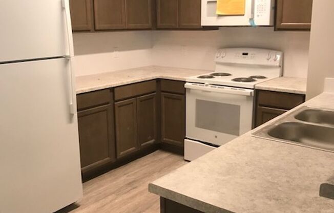 Silverado Apartments