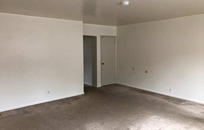 2 beds, 1 bath, 1,068 sqft, $2,395, Unit 1