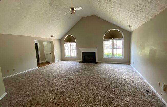 Spacious 3BR/2BA Ranch Home with Great Room in Collins Hill Area