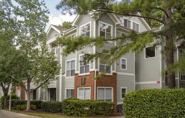 our apartments are located in a quiet area with trees and bushes