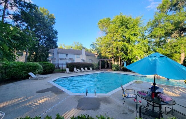 12631 Tucker Crossing Lane Charlotte, NC 28273 Convenient Steele Creek Townhome Living