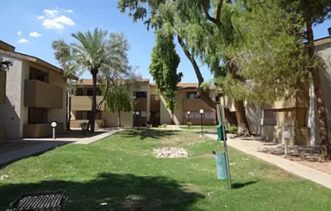 **PERFECT LOCATION - 2br/2ba CONDO (MCDONALD & 82ND)