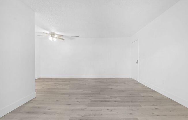 837-Sungarden Apartments