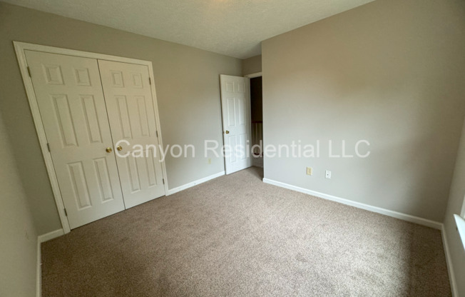 3 beds, 2.5 baths, $1,870