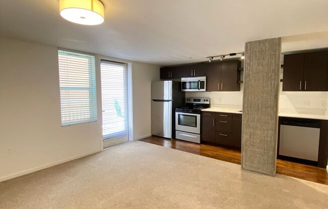 Studio, 1 bath, 170 sqft, $2,095, Unit 1204-A