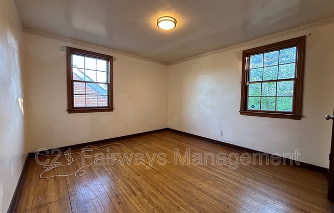 236 HIGHLAND AVE