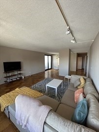 1 bed, 1.5 baths, 1,224 sqft, $3,300, Unit 15C