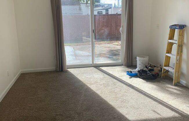 Studio, 1 bath, 600 sqft, $1,225, Unit Studio #6