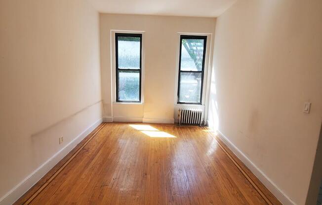 344 E 78 ST