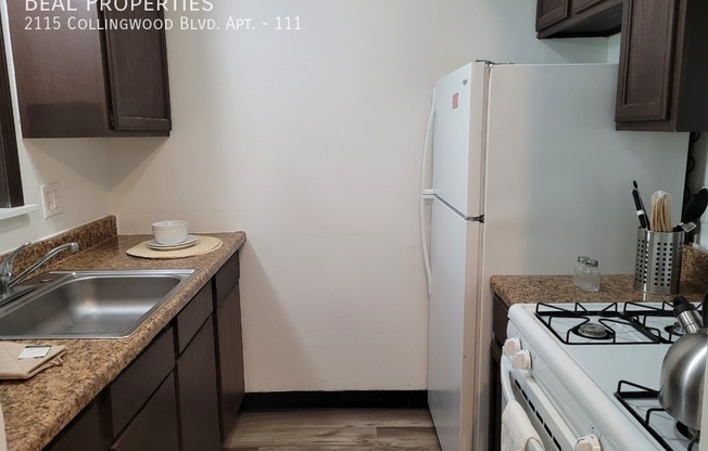2115 Collingwood Blvd