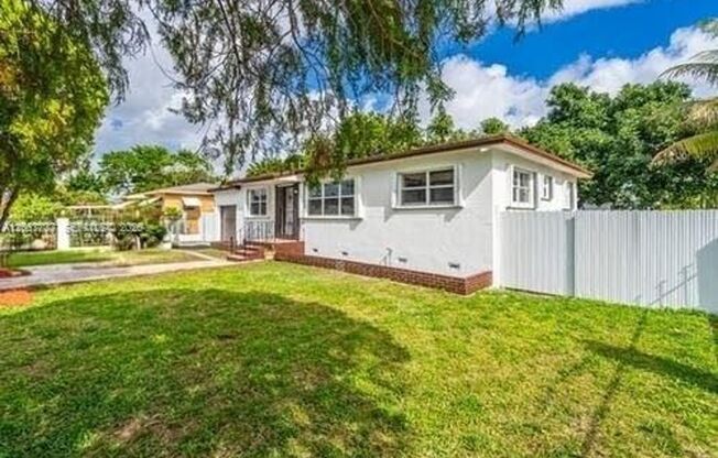 3 beds, 2 baths, $3,600