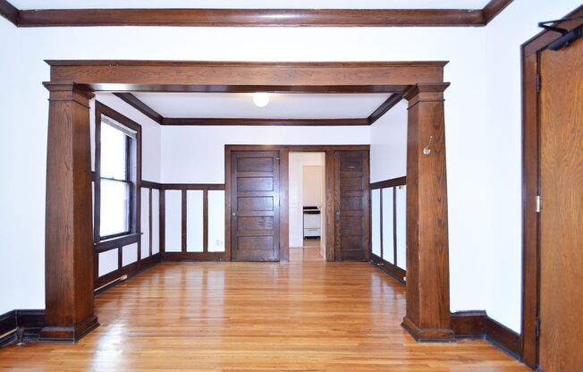 Studio, 1 bath, 375 sqft, $825, Unit 10 - 208