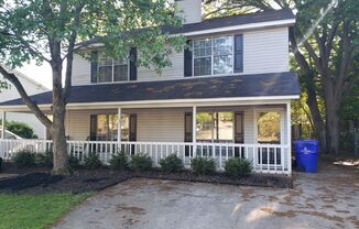 32 B Huntsfield Dr Greenville SC