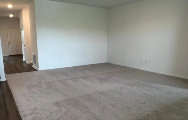 3 beds, 2 baths, $2,200